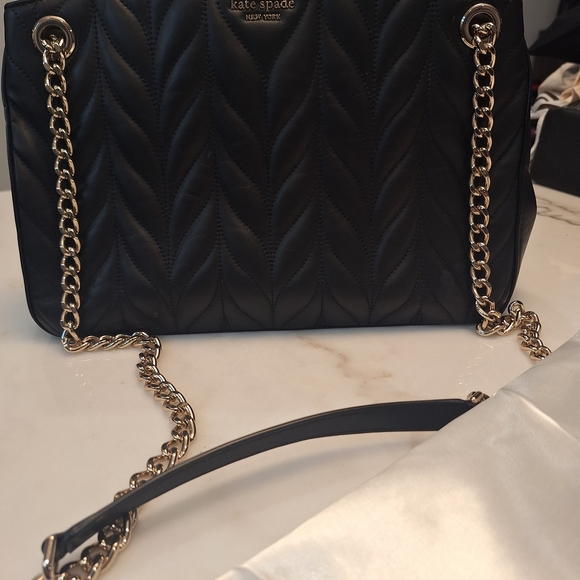 EUC Kate Spade Black Briar Lane Quilted Leather Convertible Bag w/Silver Chain - Picture 3 of 4